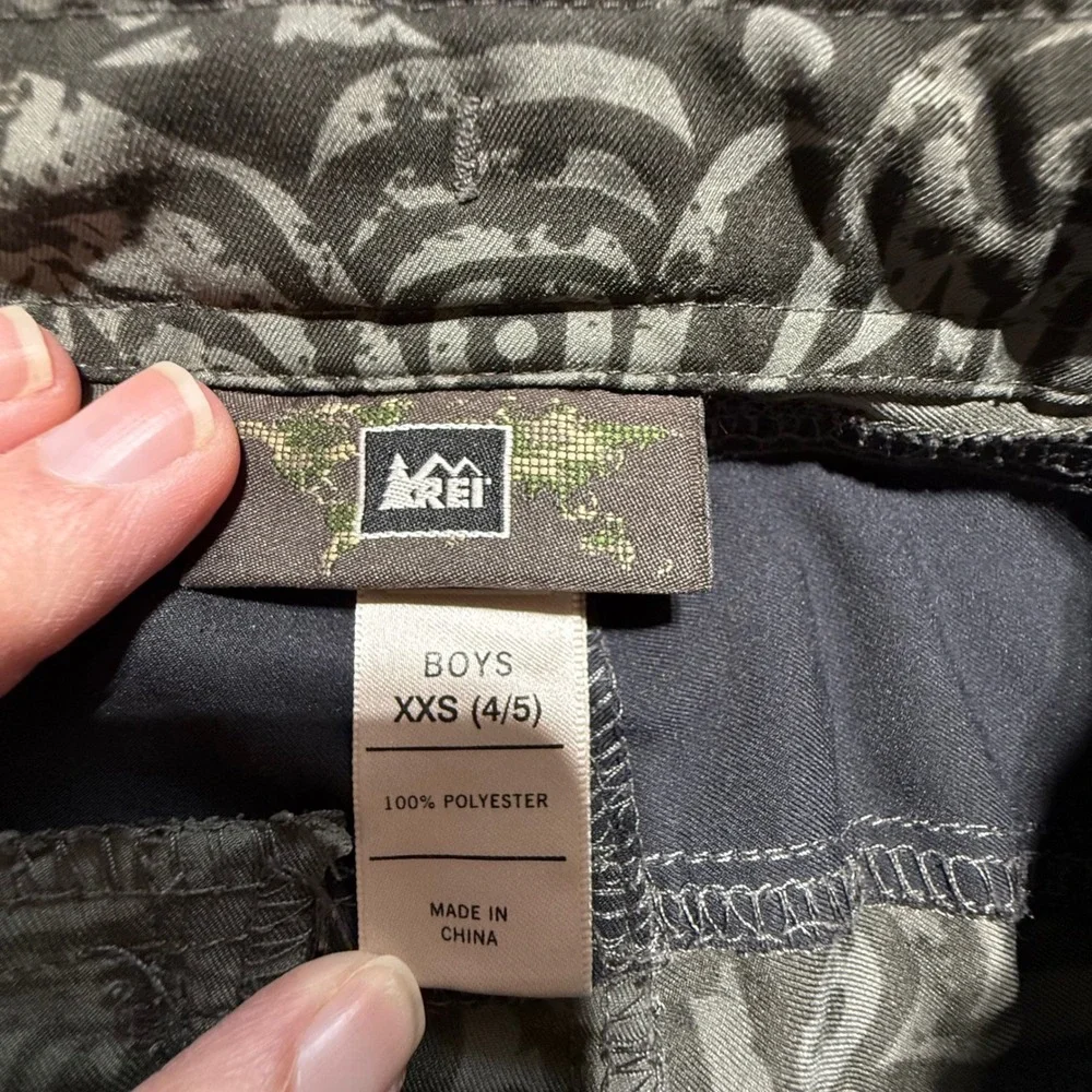 REI Board Shorts Olive Green Tribal Print Gorpcore